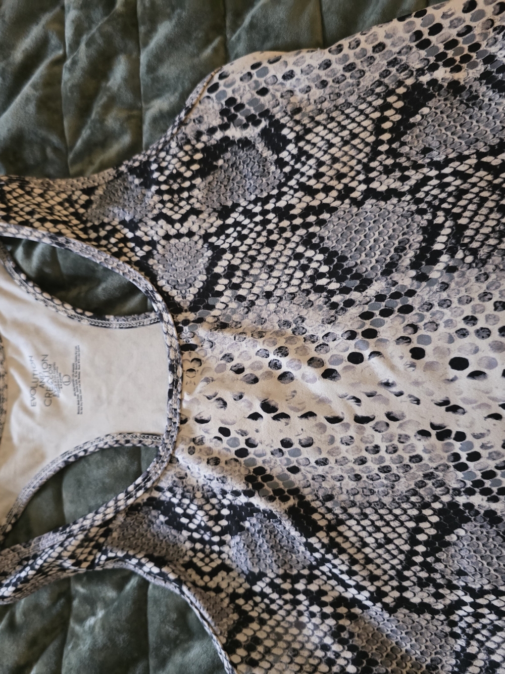 (Set Of 4) Leopard, Snake Print & Olive Tie Dye Racerback Cropped Tanks - Picture 11 of 14